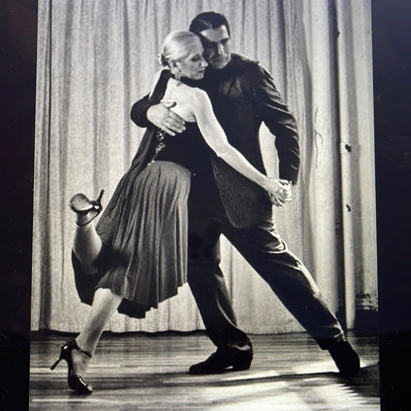 Meet your Posher, Glenda - Picture 3 of 16